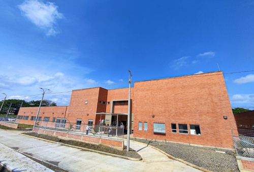 Puerto Tejada estrena hospital