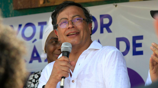Gobernar con el pueblo y con sentido práctico Gobernar con el pueblo y con sentido práctico