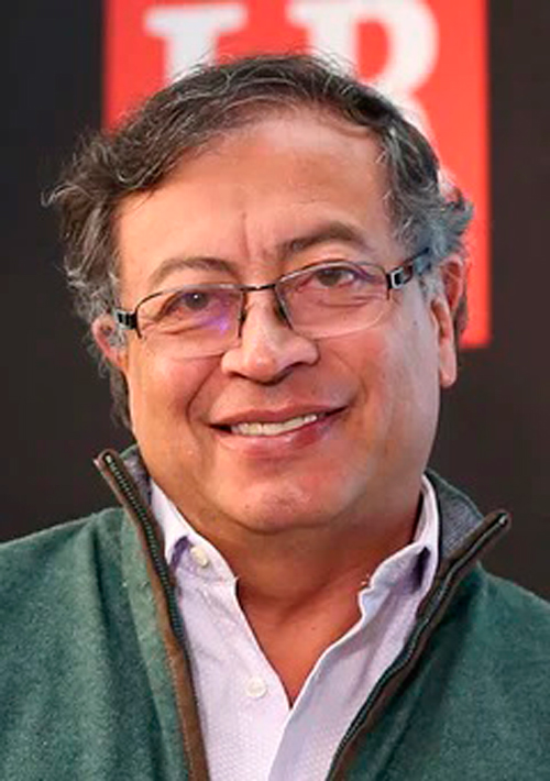 Colombia: nuevos retos y dilemas ante el “desplazamiento político” Colombia: nuevos retos y dilemas ante el “desplazamiento político”