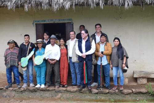 Minvivienda entregó 75 viviendas rurales a familias indígenas del Cauca Minvivienda entregó 75 viviendas rurales a familias indígenas del Cauca