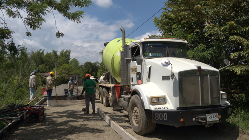 Puerto Tejada le cumple a la zona rural con el mejoramiento de vías Puerto Tejada le cumple a la zona rural con el mejoramiento de vías