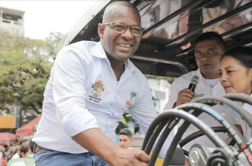 Con inversión social, Gobierno del Cauca conmemoró bicentenario de Bolívar