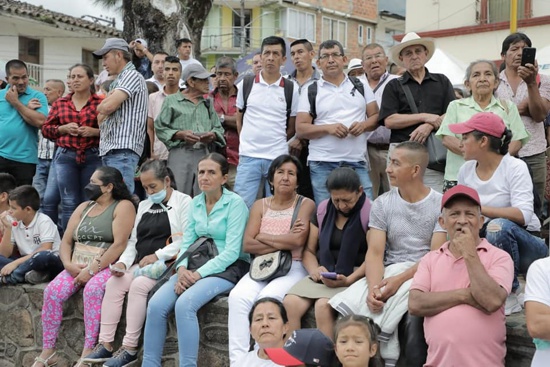Con inversión social, Gobierno del Cauca conmemoró bicentenario de Bolívar.