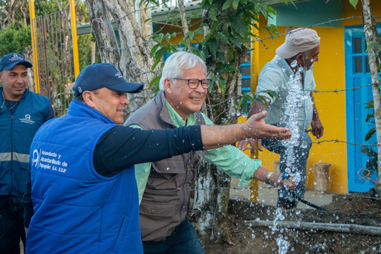 Familias rurales de Popayán ya cuentan con agua potable Familias rurales de Popayán ya cuentan con agua potable