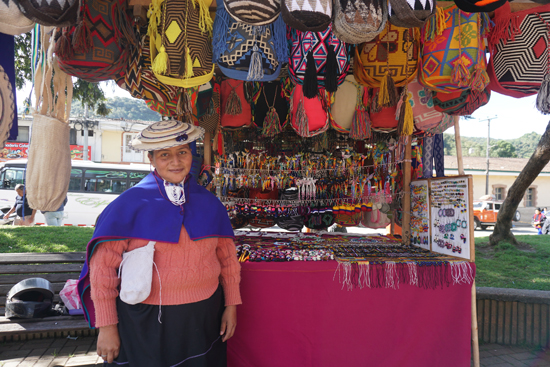 Mercedes Tunubalá: Hilando gobierno para la Vida Mercedes Tunubalá: Hilando gobierno para la Vida
