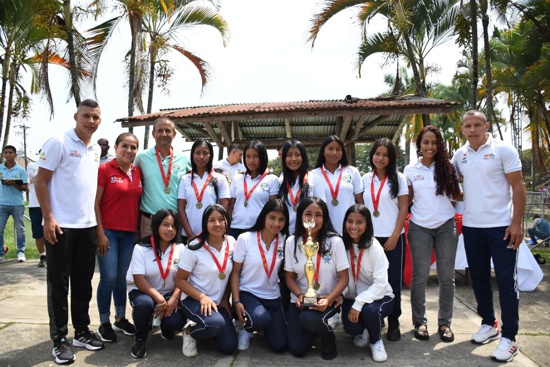 Premiación en Juegos Intercolegiados Deportivos de Quilichao Premiación en Juegos Intercolegiados Deportivos de Quilichao
