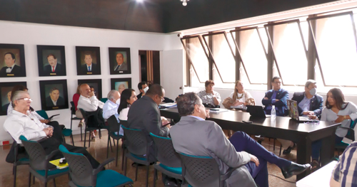Profesores de China enseñarán mandarín a estudiantes vallecaucanos Profesores de China enseñarán mandarín a estudiantes vallecaucanos