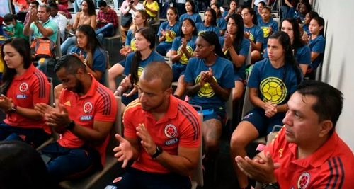 Selección de Fútbol Femenina fue exaltada por la gobernación del Valle Selección de Fútbol Femenina fue exaltada por la gobernación del Valle