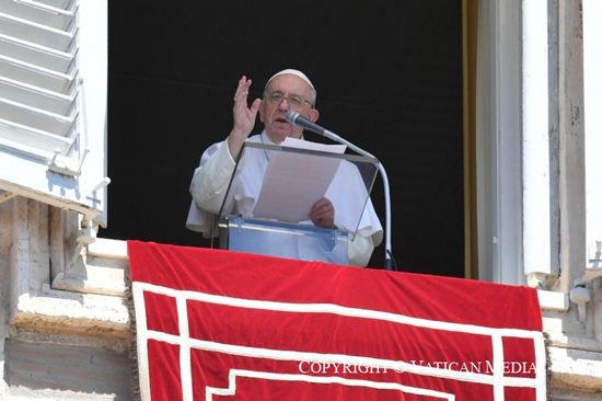 El Papa Francisco implora por solidaridad con Somalia