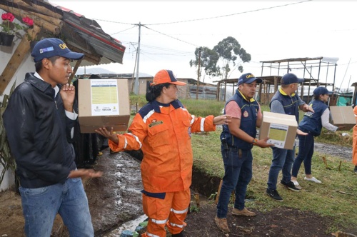 Alcaldía de Popayán entregó ayudas a población afectada por lluvias Alcaldía de Popayán entregó ayudas a población afectada por lluvias
