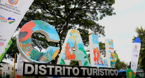 Cali celebra el Día Mundial del Turismo estrenando letras de ciudad
