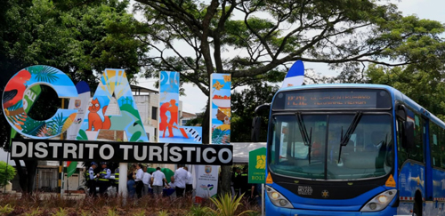 Cali celebra el Día Mundial del Turismo estrenando letras de ciudad