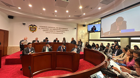 Comisión de los Derechos Humanos, el inicio de la paz en Colombia Comisión de los Derechos Humanos, el inicio de la paz en Colombia
