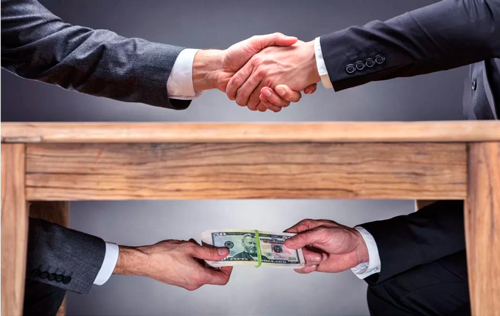 Contratos, politiquería y corrupción Contratos, politiquería y corrupción