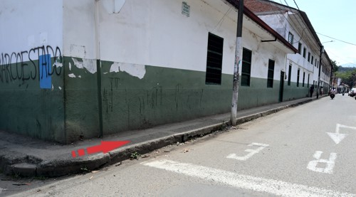 Los espacios públicos también fueron invadidos Los espacios públicos también fueron invadidos