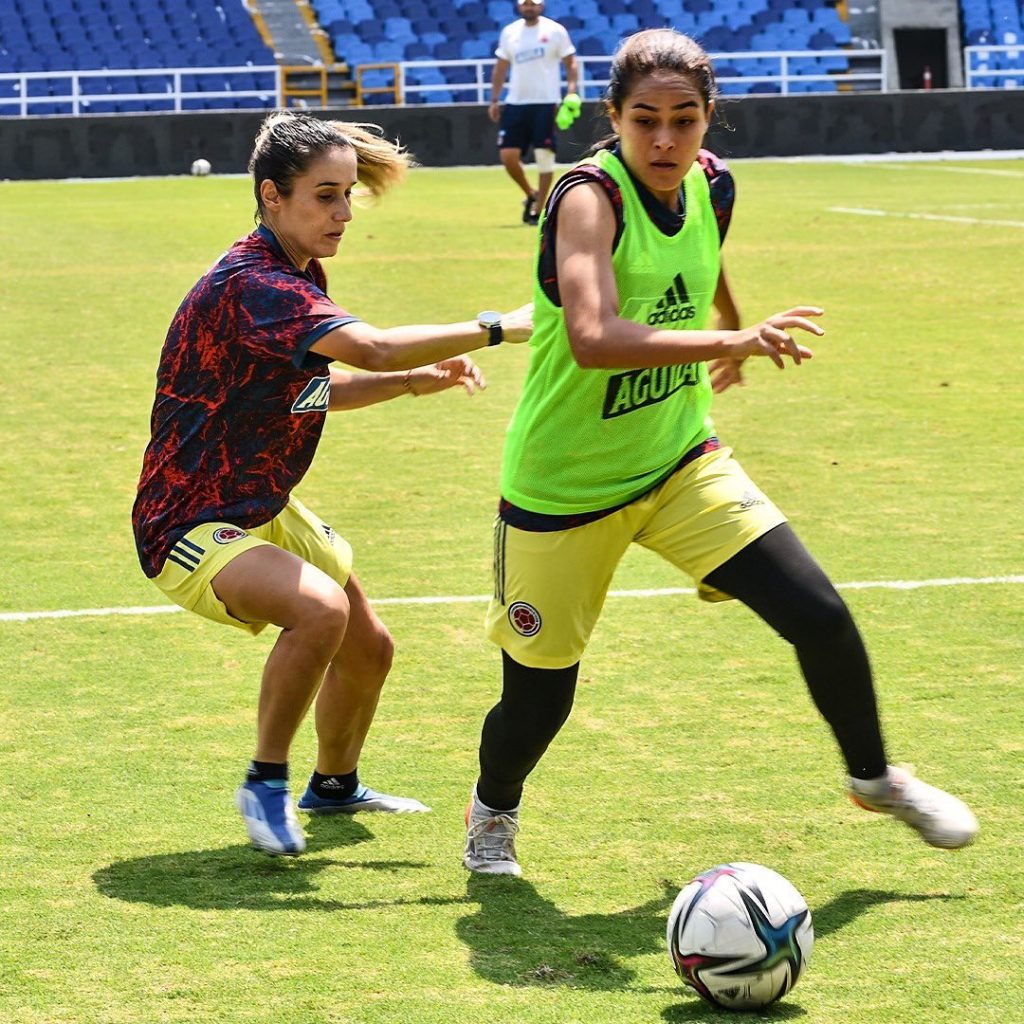 El futbol femenino se toma la ciudad