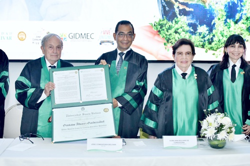 Gardeazábal recibió honoris causa de la Universidad Simón Bolívar Gardeazábal recibió honoris causa de la Universidad Simón Bolívar