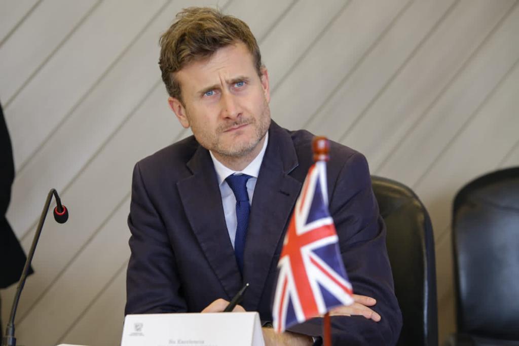 Gobierno británico ratifica apoyo al Tren de Cercanías del Valle