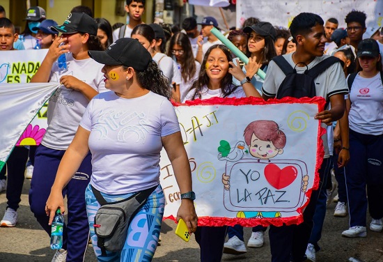 Multitudinaria marcha en Quilichao: “Unidos por la paz y la vida”