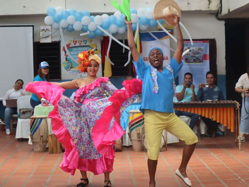 Tejiendo sociedad, amor y esperanza en Quilichao Tejiendo sociedad, amor y esperanza en Quilichao