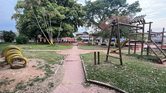 ¡Parque de Timba será remodelado! ¡Oscar Eduin un alcalde que le cumple a la gente! ¡Parque de Timba será remodelado! ¡Oscar Eduin un alcalde que le cumple a la gente!