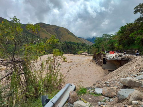 Aguardiente de contrabando y adulterado en el Cauca