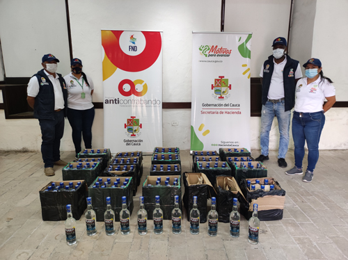 Aguardiente de contrabando y adulterado en el Cauca