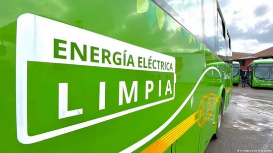 Autobús eléctrico de TransMilenio en Bogotá. Autobús eléctrico de TransMilenio en Bogotá.