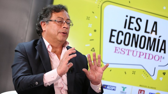 Es la economía, estúpido