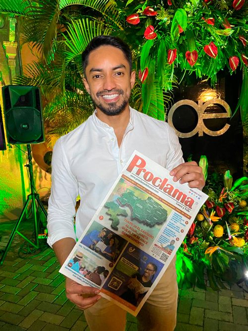 Ronald Mayorga, informándose con Proclama Cauca y Valle