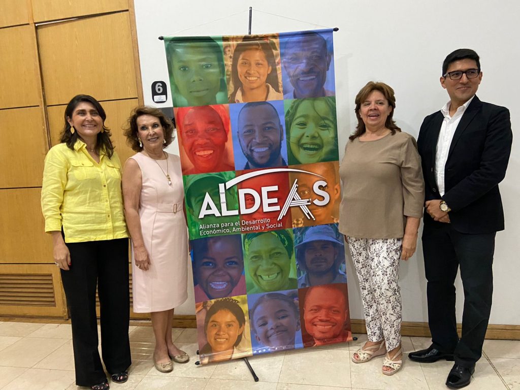Lanzamiento de ALDEAS Alianza para el Desarrollo en el territorio Lanzamiento de ALDEAS Alianza para el Desarrollo en el territorio