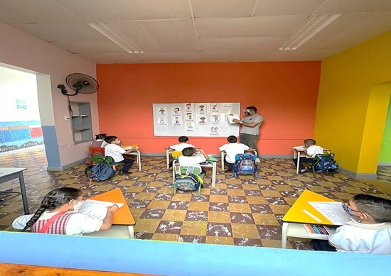 Liceo Pedagógico Quilichao - 34 años al servicio de los quilichagueños - Proclama Junior