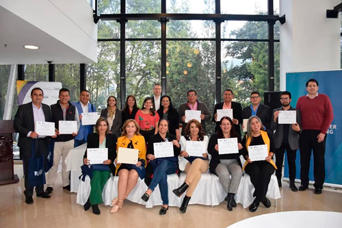 Lucy Amparo es nominada al Premio Superación de la Pobreza