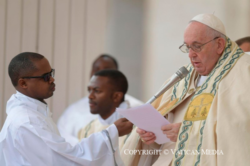 Papa Francisco: “La exclusión de los migrantes es criminal” Papa Francisco: “La exclusión de los migrantes es criminal”