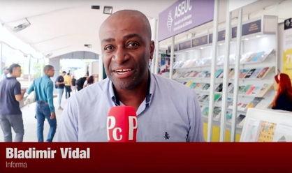 Bladimir Vidal Agrono Proclama en la Feria Internacional del Libro de Cali