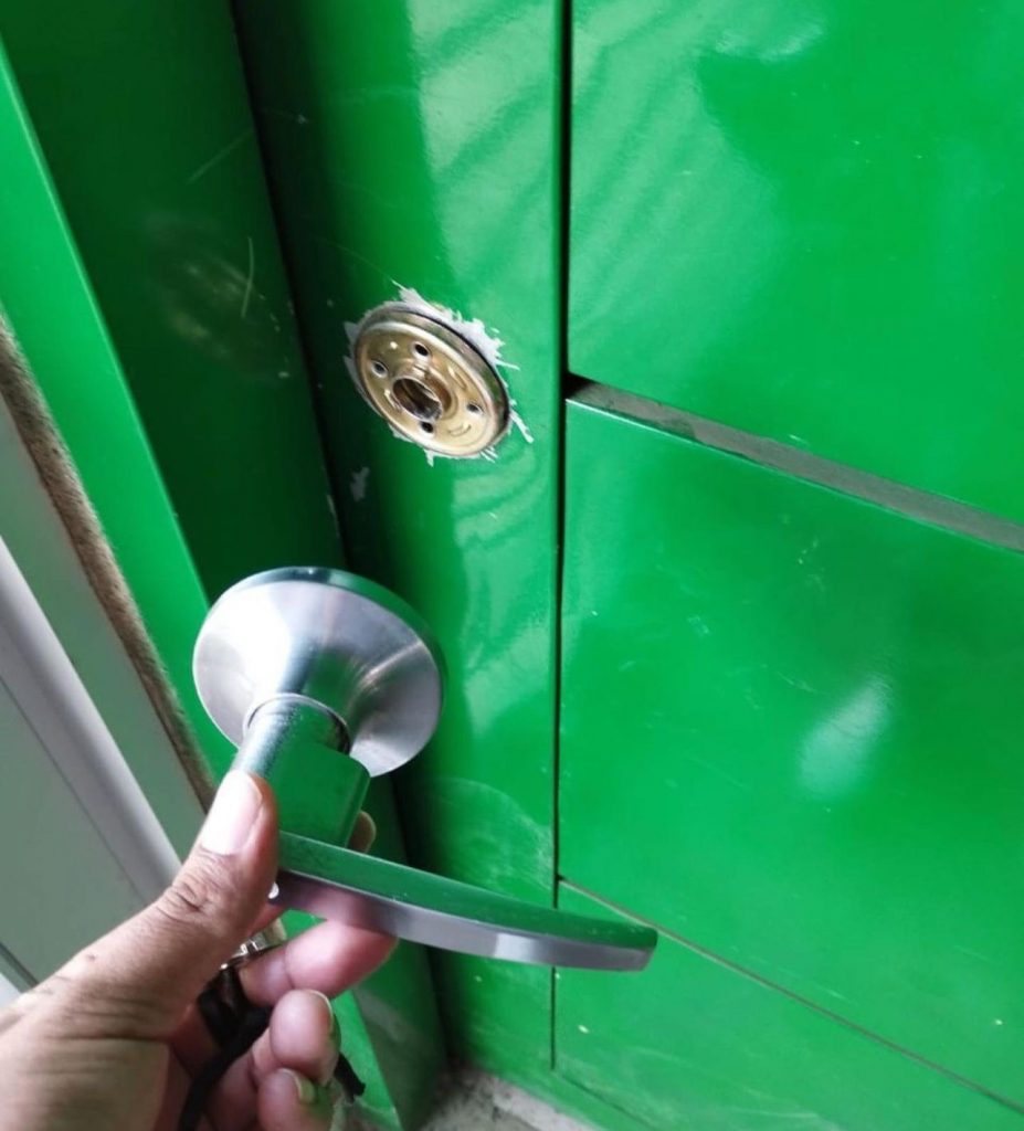 Se rechazan actos de vandalismo en el Coliseo Yuri Alvear Se rechazan actos de vandalismo en el Coliseo Yuri Alvear