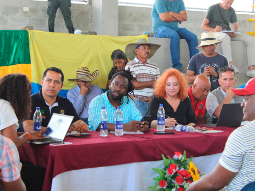 Acuerdos con comunidades de Patía y la Gobernación del Cauca Acuerdos con comunidades de Patía y la Gobernación del Cauca