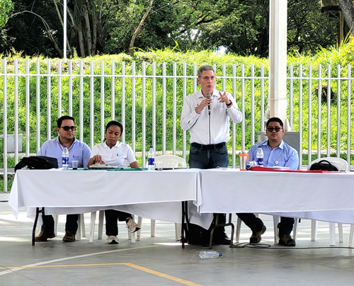 Cabildo Abierto de Servicios Públicos en Puerto Tejada