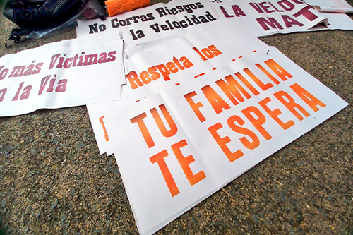 carteles del homenaje