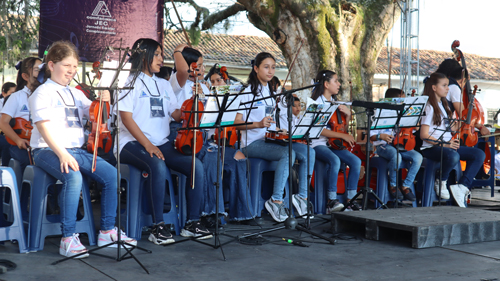 Celebrando la cultura, la música, la tradición norte caucana Celebrando la cultura, la música, la tradición norte caucana