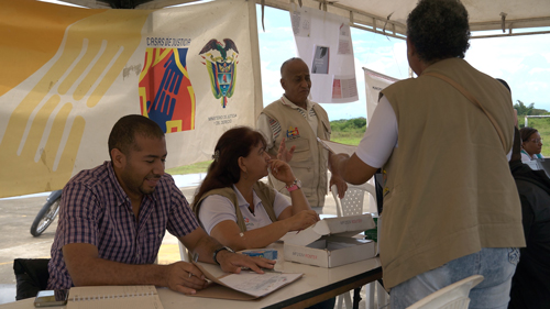 La Casa de Justicia Móvil llega a todo Puerto Tejada La Casa de Justicia Móvil llega a todo Puerto Tejada