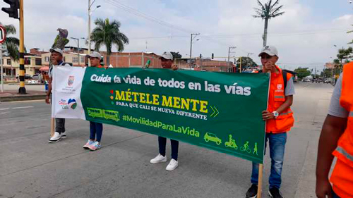 la importancia del uso del casco para proteger la vida