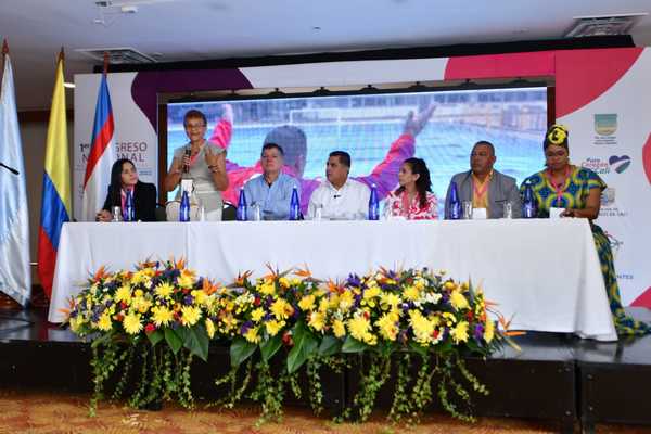 asistentes al congreso asistentes al congreso