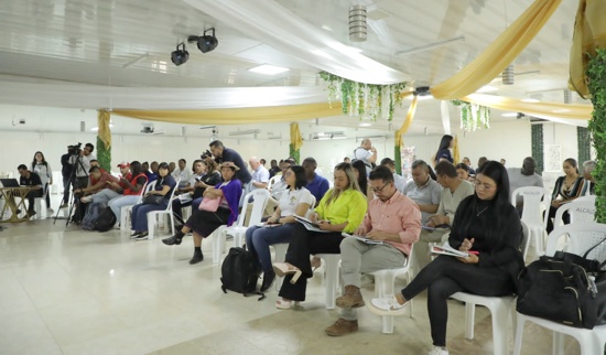 Agua potable para el Cauca, un compromiso del Gobierno Nacional - Elías Larrahondo Gobernador del Cauca Agua potable para el Cauca, un compromiso del Gobierno Nacional - Elías Larrahondo Gobernador del Cauca