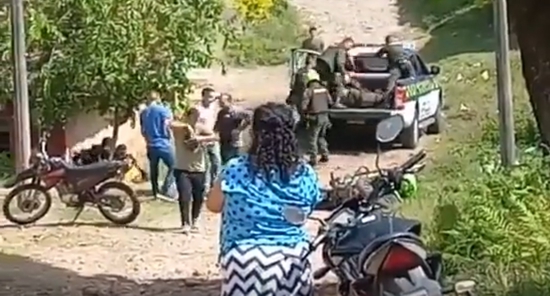 Ataque a patrulla dejó un policía muerto y dos heridos en El Bordo - sur del Cauca Ataque a patrulla dejó un policía muerto y dos heridos en El Bordo - sur del Cauca
