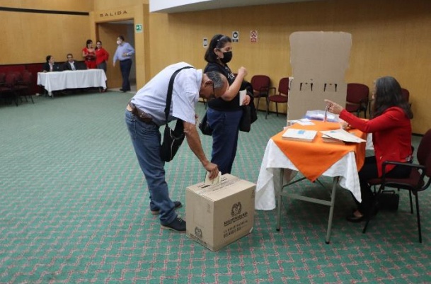 Cámara de Comercio del Cauca tiene nueva junta directiva Cámara de Comercio del Cauca tiene nueva junta directiva