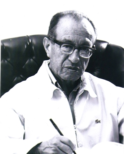 La Academia de Historia del Cauca, con gran acierto, recibe como ‘Miembro Correspondiente’ a Guido Eugenio Enríquez Ruiz.
