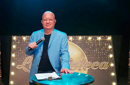 Hernán Usquiano: El llorón que hace reír y bailar