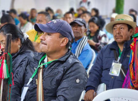 Diálogos entre comunidades étnicas y gobierno para restitución de tierras Diálogos entre comunidades étnicas y gobierno para restitución de tierras