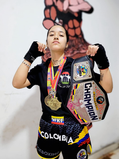 Dana Betancourt, ganadora nacional de Kick Boxing Dana Betancourt, ganadora nacional de Kick Boxing